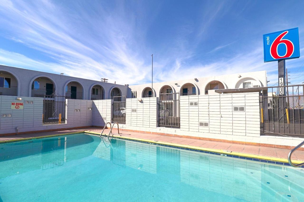 Motel 6 Tucson, Az - East Williams Center Bagian luar foto